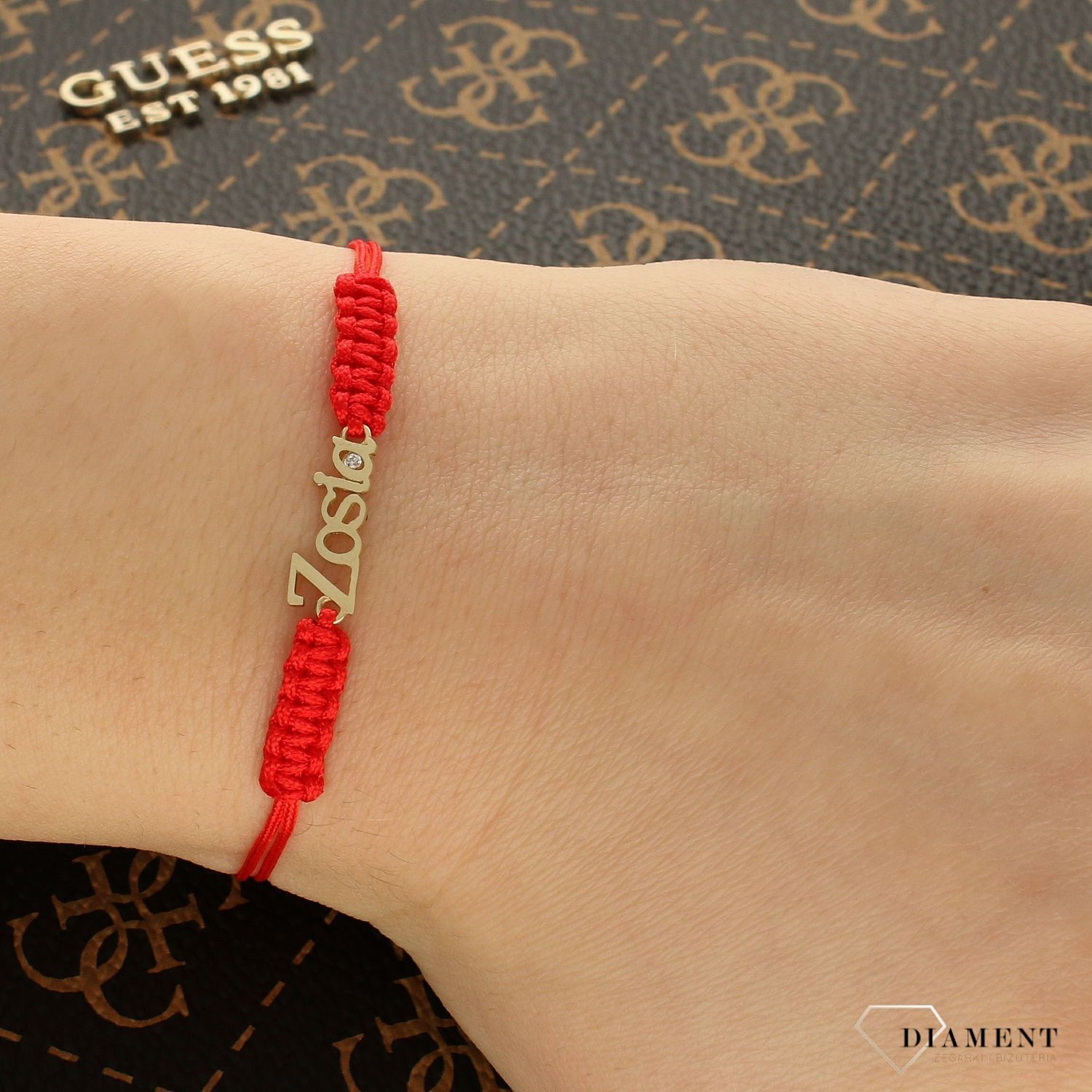 Złota bransoletka na czerwonym sznureczku z imieniem ZOSIA BR 6601 (1).jpg